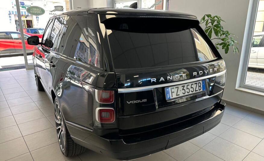 Land Rover Range Rover 3.0 tdV6 Vogue auto